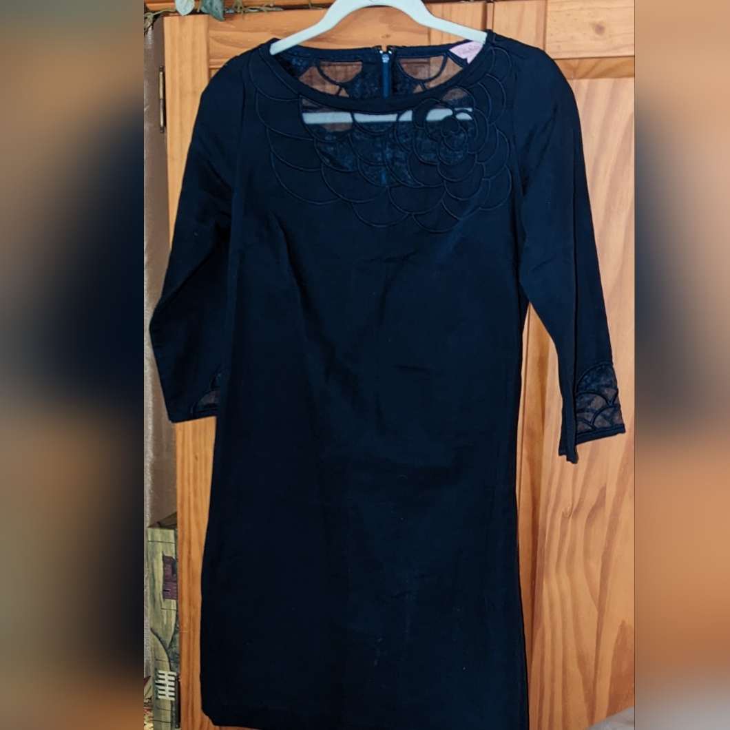 Lilly Pulitzer Shvana Embroidered Navy Cotton Dress . Size 8